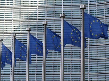 EU verplicht AI-bedrijven tot transparantie vanaf 2 augustus 2025